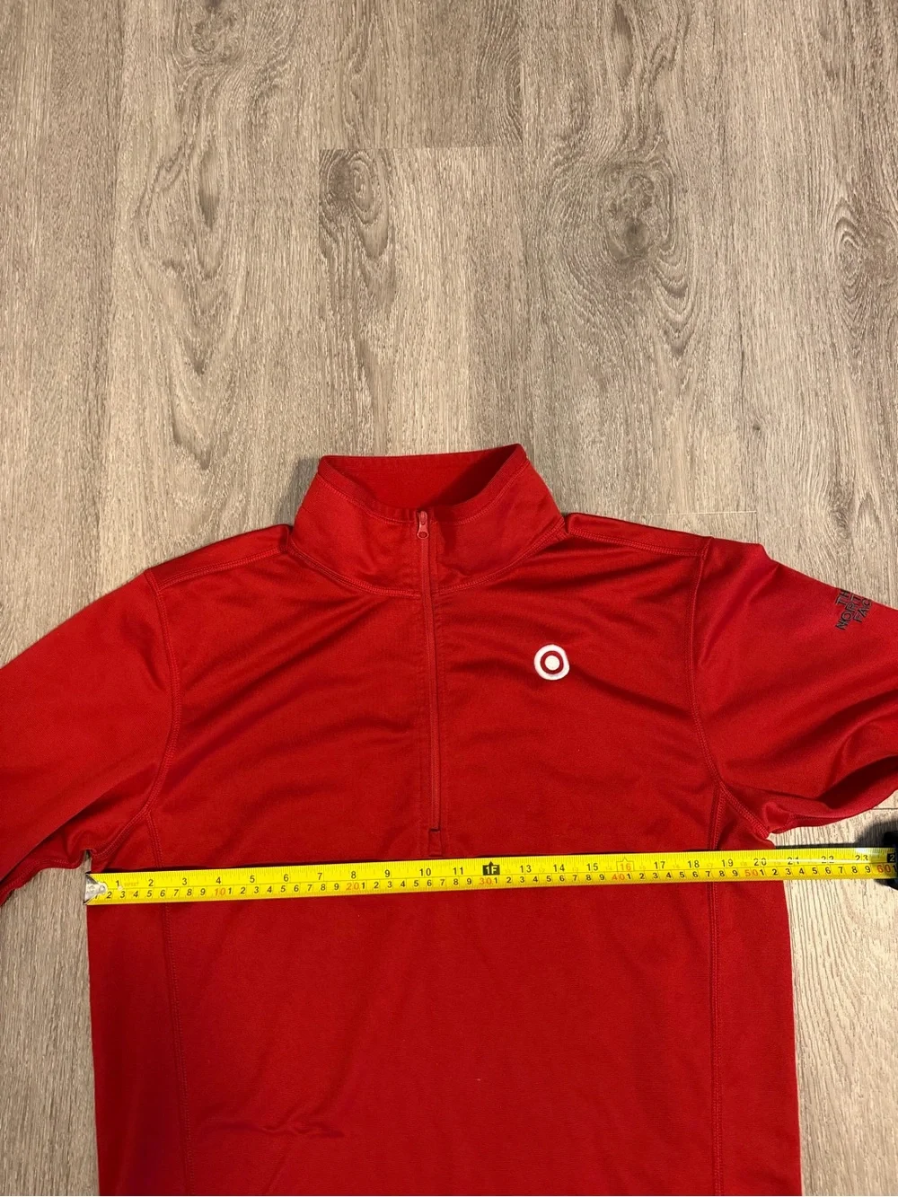 Men’s M Target Edition North Face Quarter zip In Excellent Used Condition